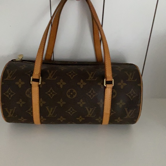 Louis Vuitton Pappillon Handbag - Picture 2 of 5